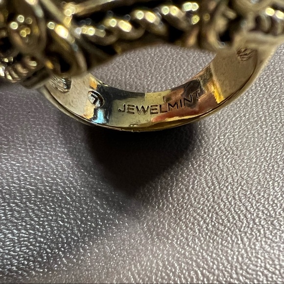 Jewelmint Statement Ring - Picture 5 of 6